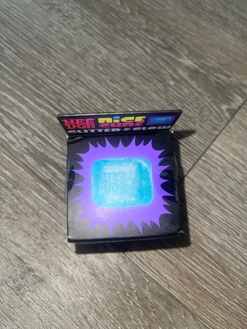 Needoh Nice Cube Glitter & Glow Pink Squish Toys square sensory fidget - Picture 2 of 5